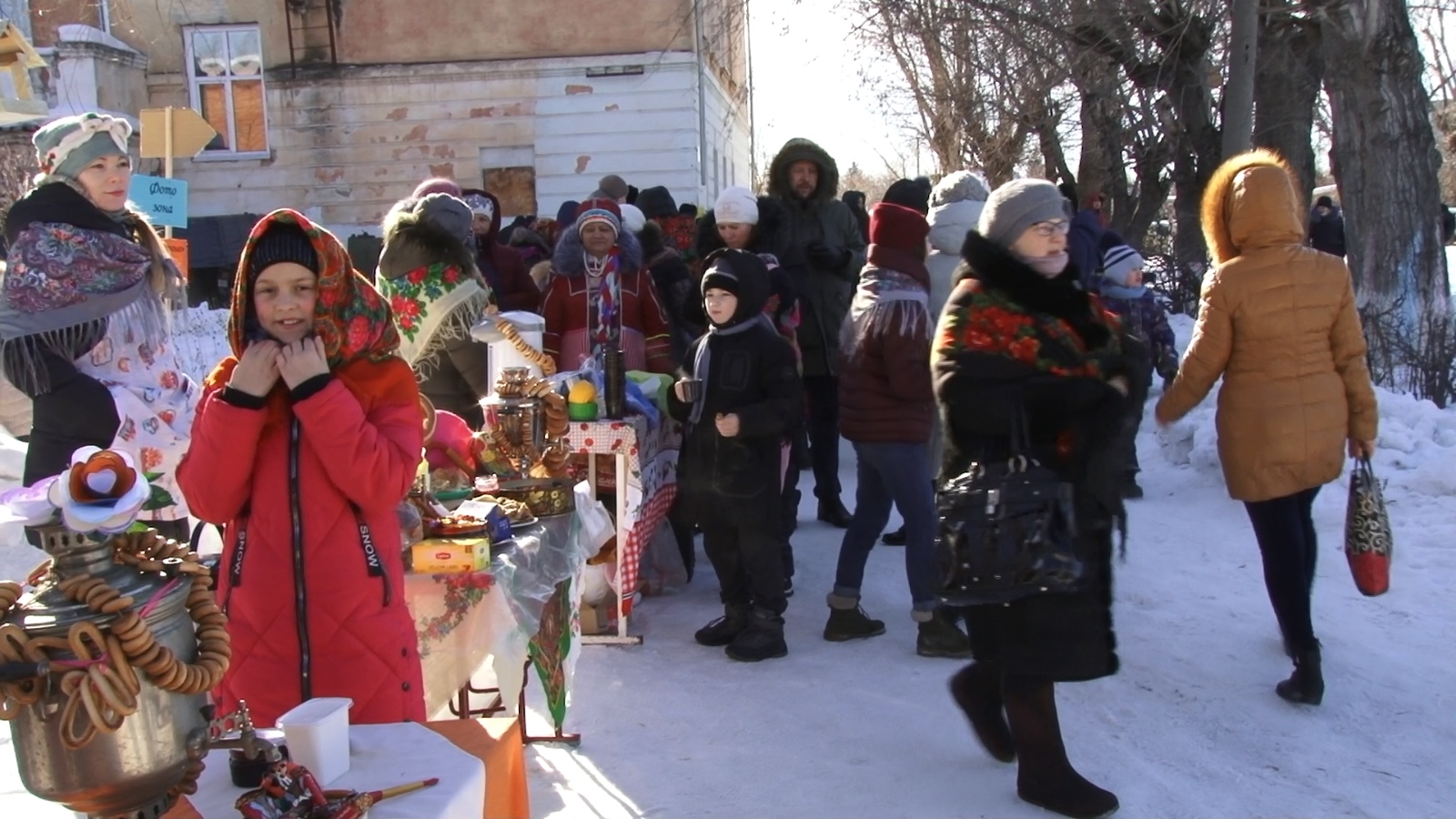 Народным гуляниям в центре Омска Ткачук предпочел Масленицу на Московке Народным гуляниям в центре Омска Ткачук предпочел Масленицу на Московке