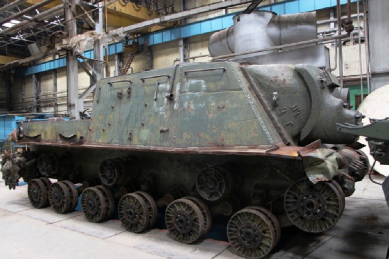 Самоходная установка ИСУ-152 На омском заводе восстановили танк «Иосиф Сталин»