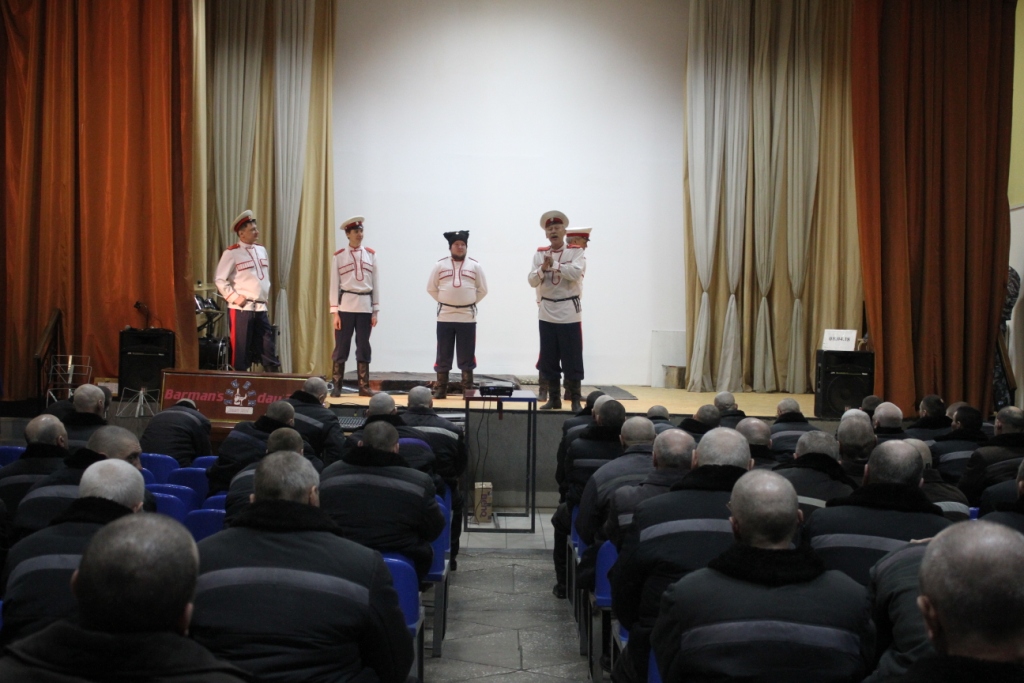 Пасха в колонии Пасха в колонии