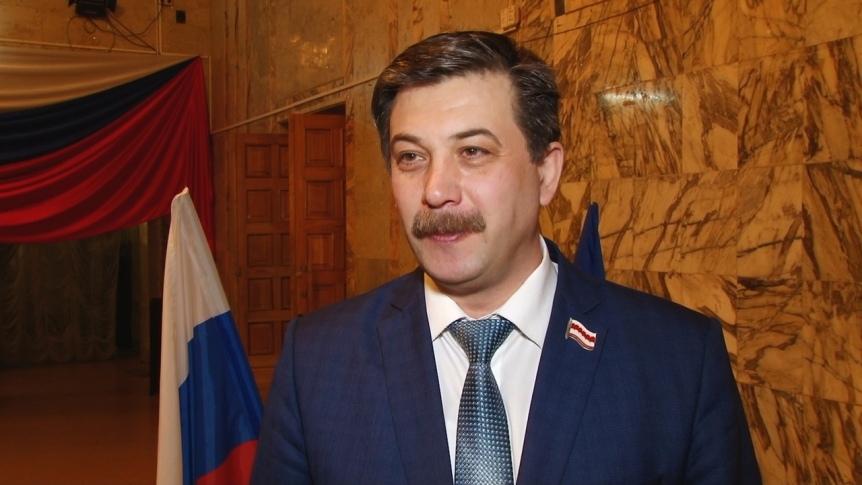 Депутаты горсовета Ткачук и Никитин организовали для омичек концерт-поздравление к 8 Марта Депутаты горсовета Ткачук и Никитин организовали для омичек концерт-поздравление к 8 Марта