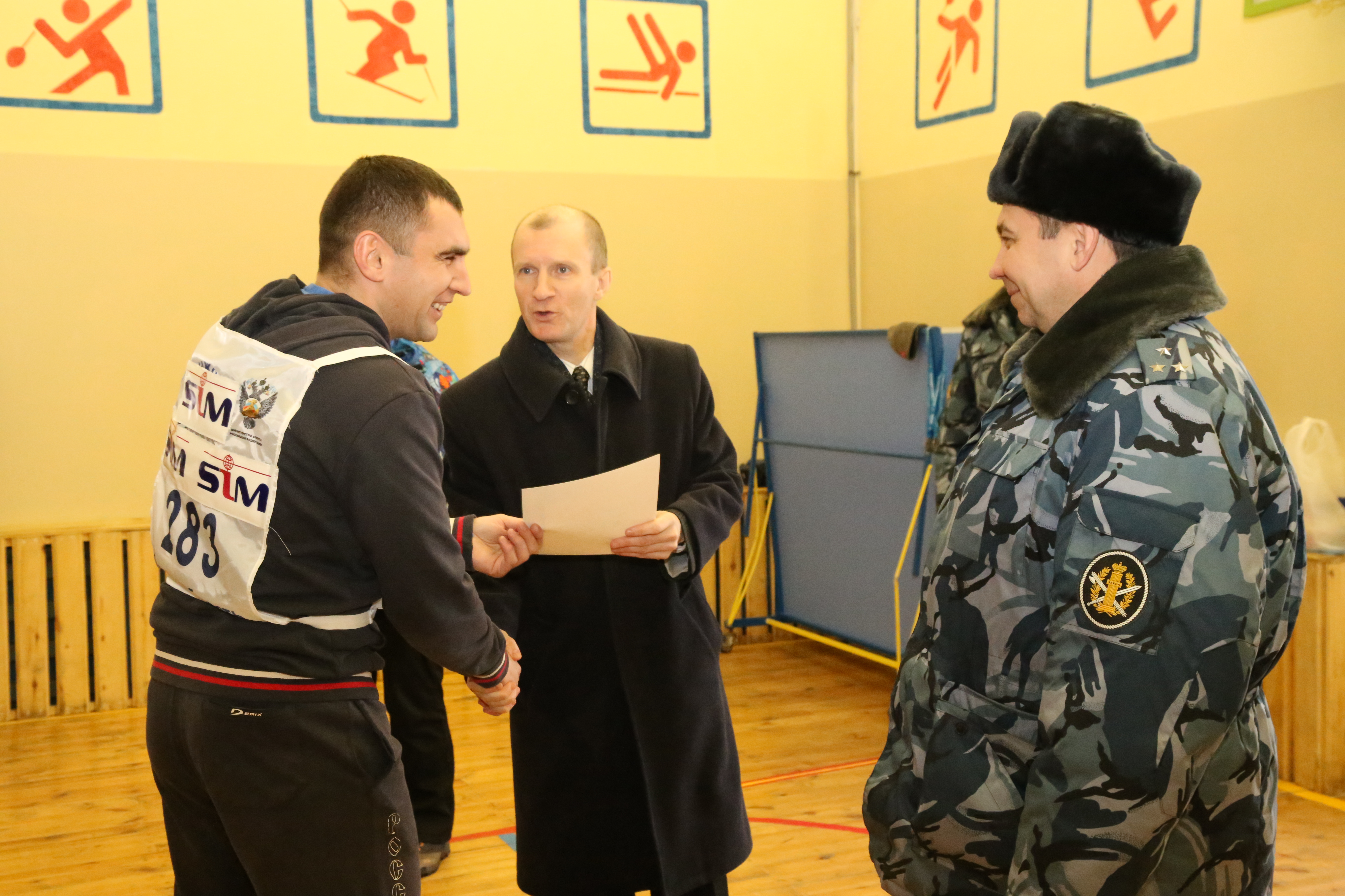 Арестантские старты: омские зэки приняли участие в 26-м Рождественском полумарафоне Арестантские старты: омские зэки приняли участие в 26-м Рождественском полумарафоне