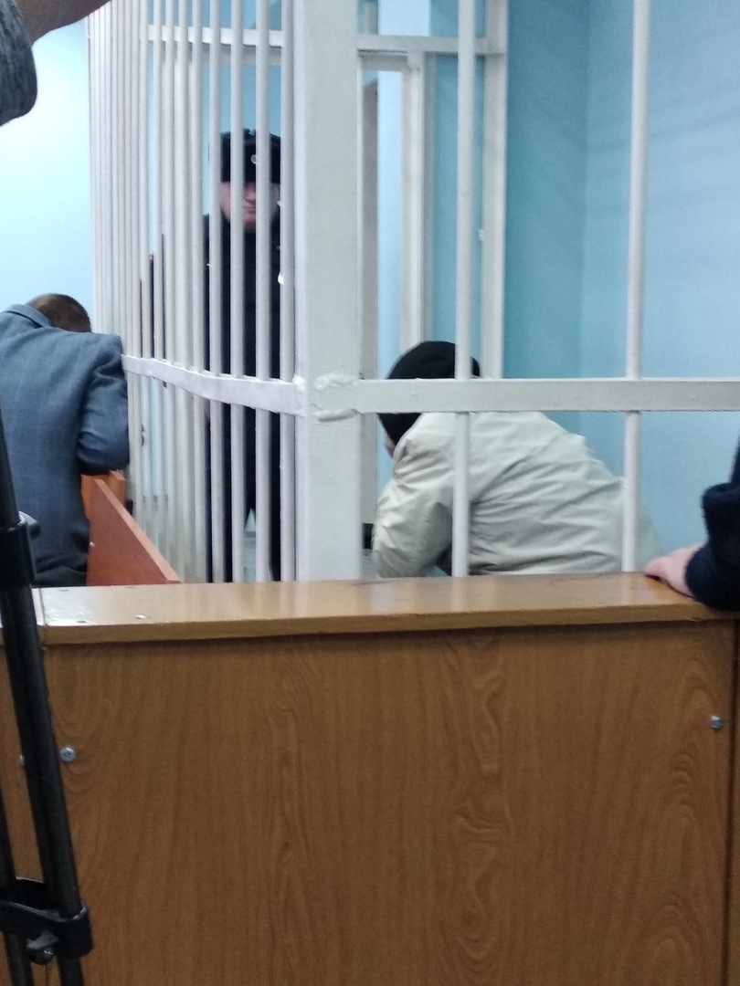 За убийство жены обвинение просит отправить экс-главу Кормиловского района Ровейна в колонию на 10 лет За убийство жены обвинение просит отправить экс-главу Кормиловского района Ровейна в колонию на 10 лет