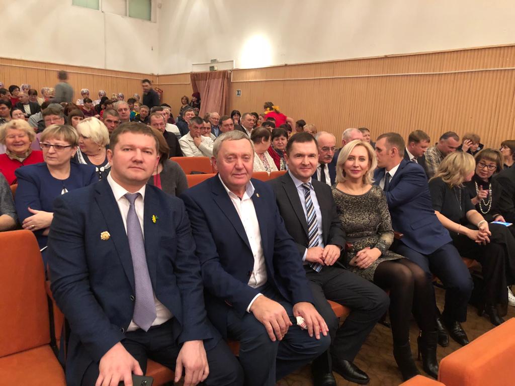 Русско-Полянский район отмечает День сельского хозяйства и перерабатывающей промышленности Русско-Полянский район отмечает День сельского хозяйства и перерабатывающей промышленности