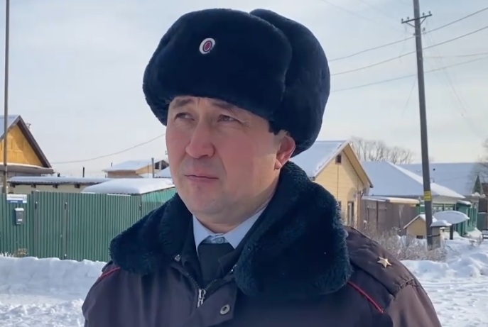 Пропавшую в Омске маленькую девочку нашли замерзшей в заброшенном месте Пропавшую в Омске маленькую девочку нашли замерзшей в заброшенном месте