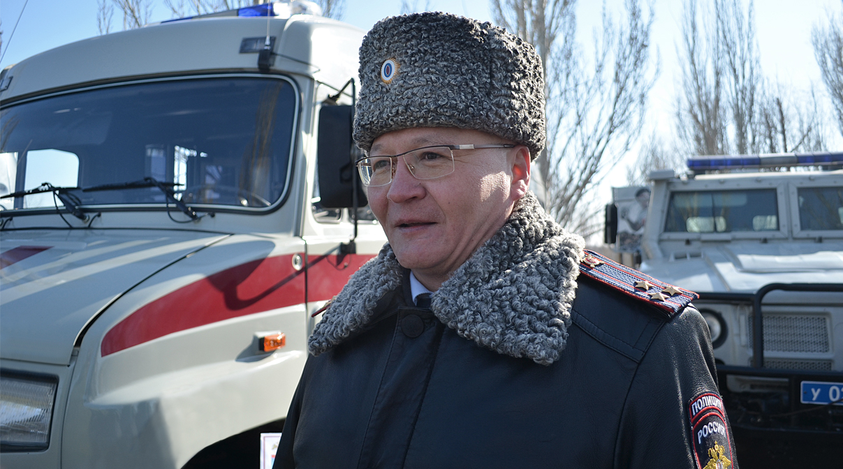 Бойцы омской Росгвардии в свой праздник устроили показательную спецоперацию (ФОТОРЕПОРТАЖ) Бойцы омской Росгвардии в свой праздник устроили показательную спецоперацию (ФОТОРЕПОРТАЖ)