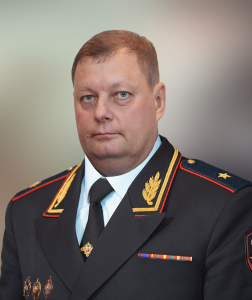 Выпускник Омской школы милиции возглавил УМВД по Приморскому краю
