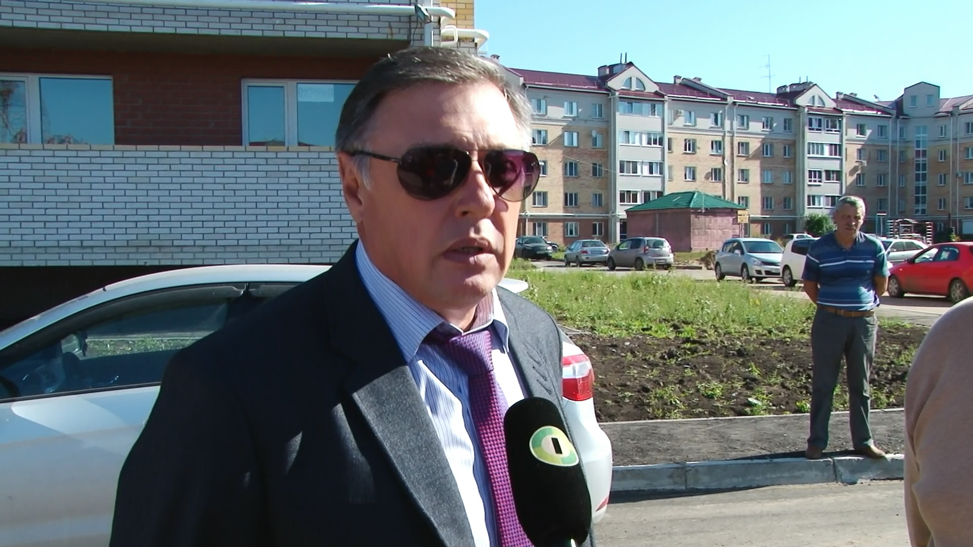 Шушубаев экстренно отменяет встречи с избирателями, опасаясь гнева дольщиков Ясной Поляны?
