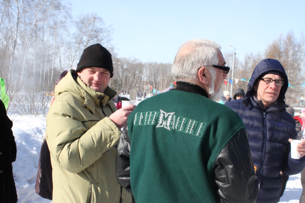Масленица 2019 в Омске: конфетки-бараночки, частушки, хороводы со скоморохами, народные сказки и блины Масленица 2019 в Омске: конфетки-бараночки, частушки, хороводы со скоморохами, народные сказки и блины