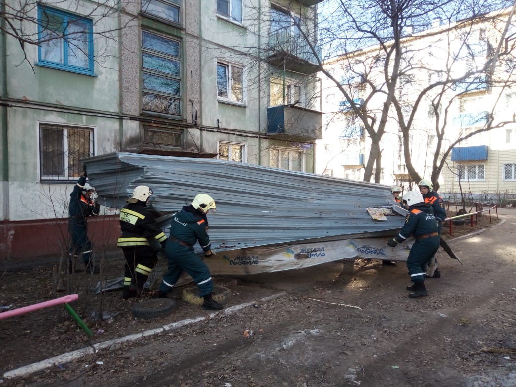 Названа максимальная сила ветра, с которой на Омскую область обрушился ураган Названа максимальная сила ветра, с которой на Омскую область обрушился ураган