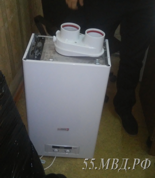 В Омске задержали мужчин, воровавших газовые котлы из новостроек