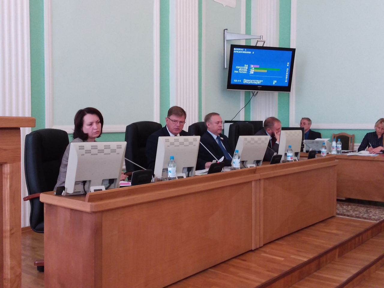 Омские депутаты поддержали бесплатный проезд на один день сентября