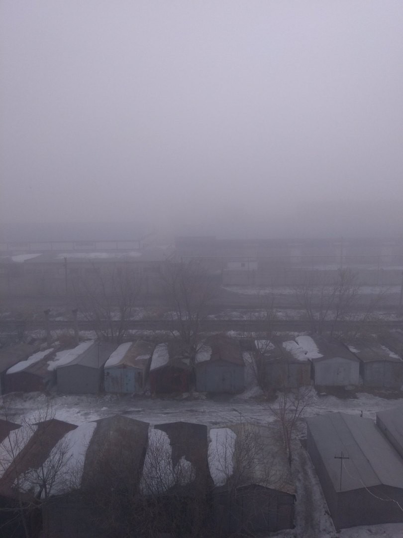 Омичи делятся фотографиями опустившегося на Омск густого тумана Омичи делятся фотографиями опустившегося на Омск густого тумана