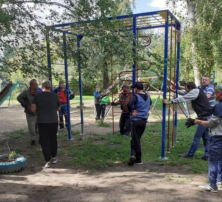 Омский депутат Инна Гомолко: «В приоритете – наказы избирателей»