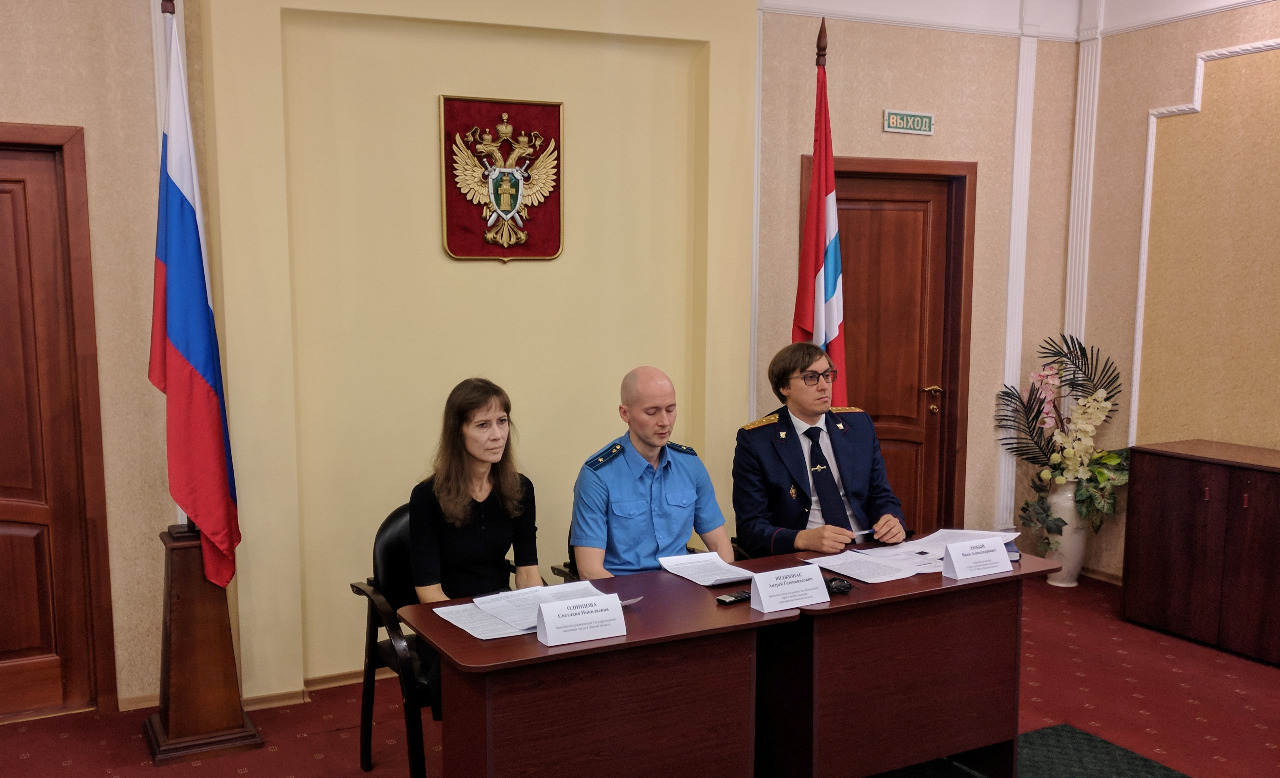 Не платят – не работайте: как омичам остаться дома, если задерживают зарплату