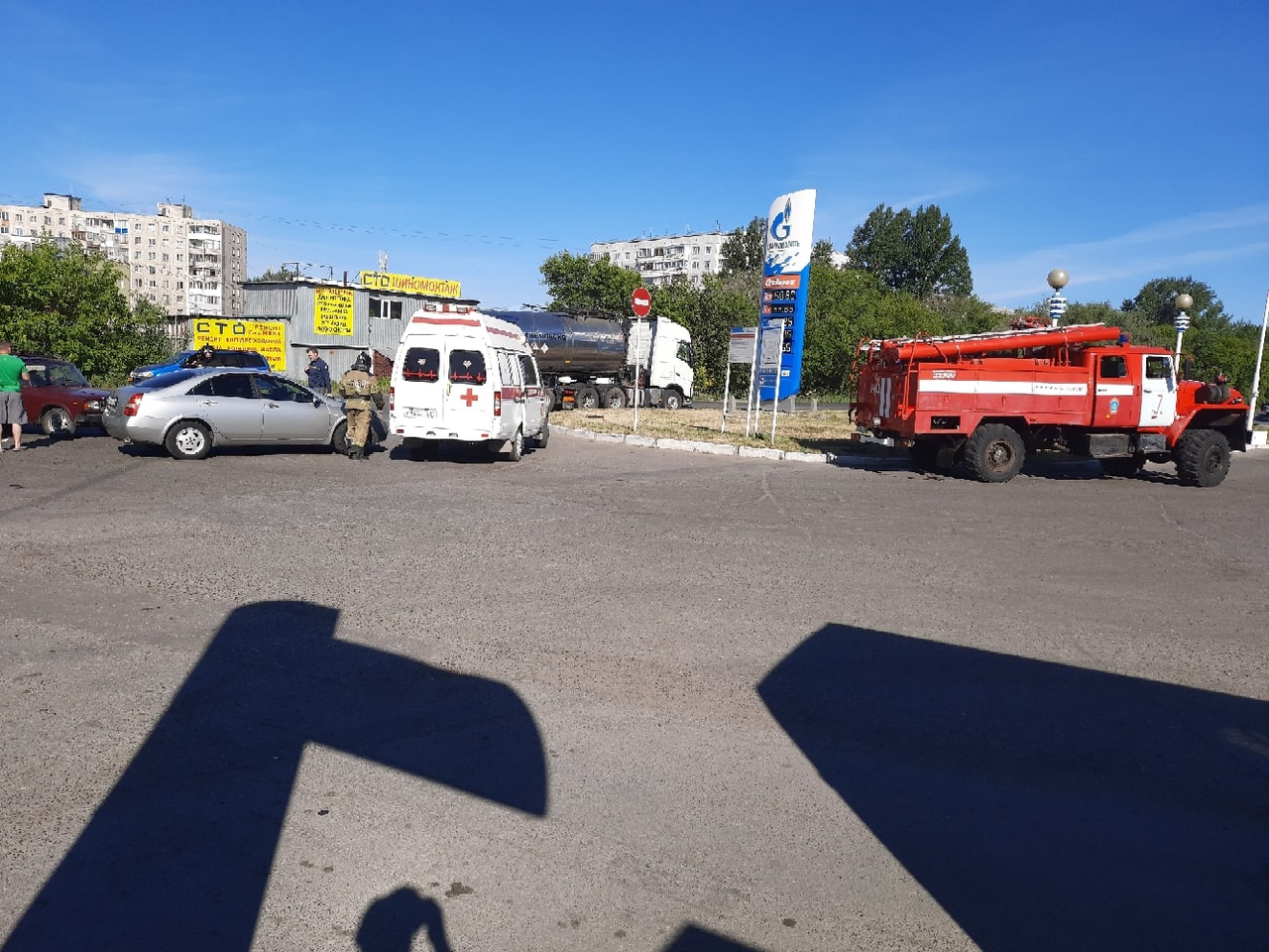В Омске один автомобилист раздавил велосипедиста, а другой проехался по велосипеду В Омске один автомобилист раздавил велосипедиста, а другой проехался по велосипеду