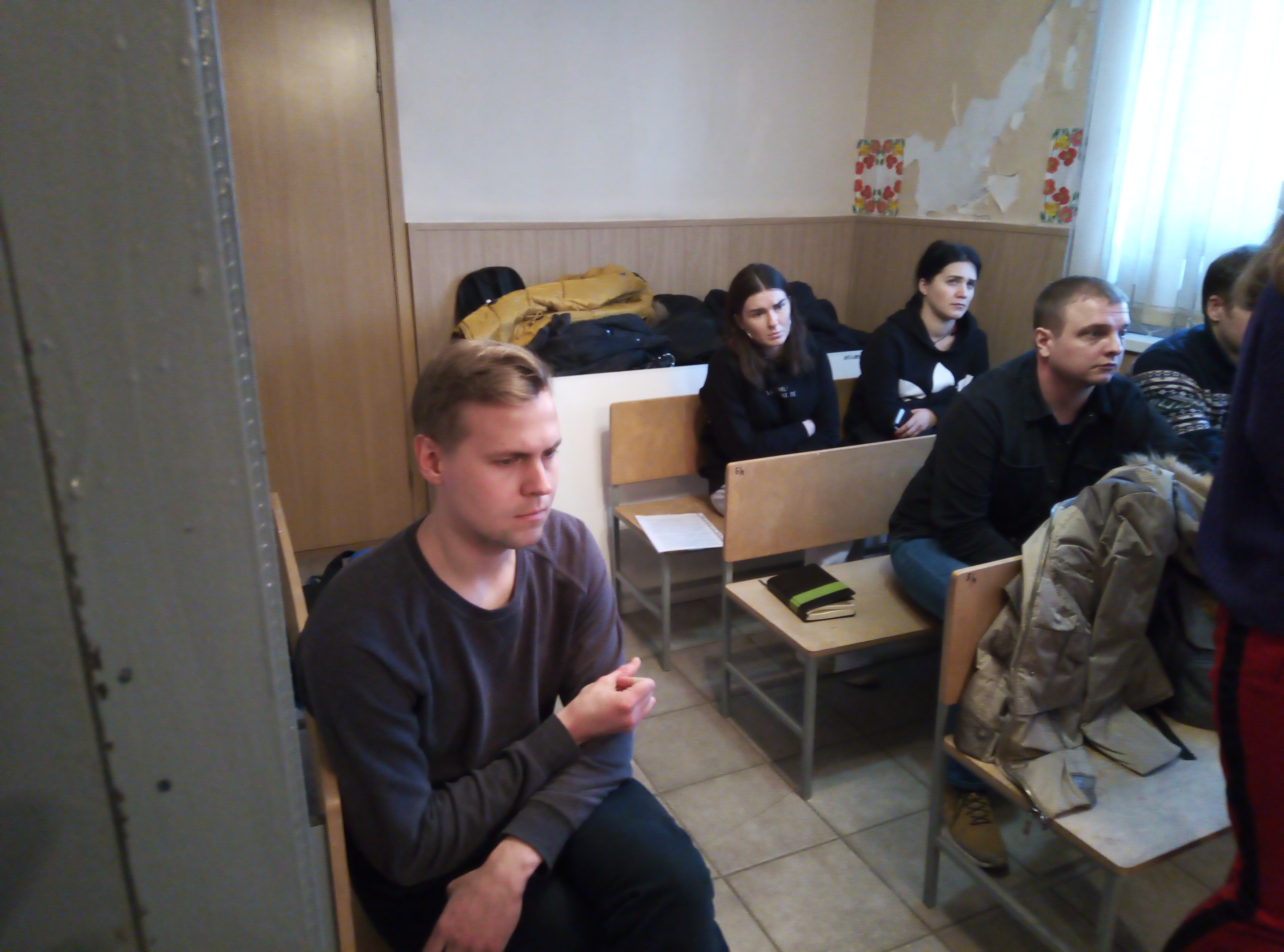 Омичка требует 3 млн рублей со своего парня, который отстрелил ей пол-лица Омичка требует 3 млн рублей со своего парня, который отстрелил ей пол-лица