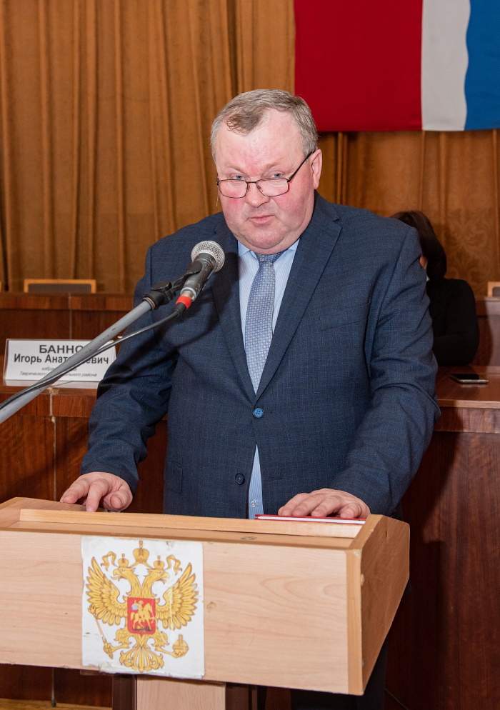 В Таврическом и Азовском районах Омской области избрали новых глав В Таврическом и Азовском районах Омской области избрали новых глав