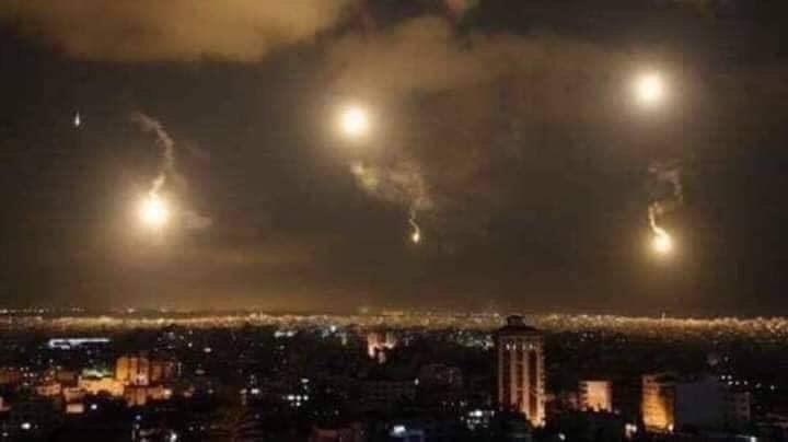 СВОДКИ С ФРОНТА: гибель россиян в Идлибе, ножевой террор в Европе и 18 убитых в Таиланде СВОДКИ С ФРОНТА: гибель россиян в Идлибе, ножевой террор в Европе и 18 убитых в Таиланде