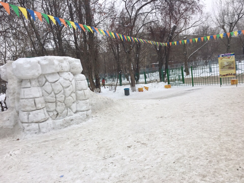 Суровые омские горки напугали родителей Суровые омские горки напугали родителей
