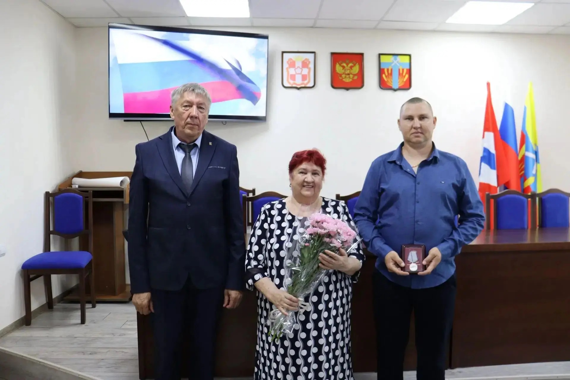 Двое омичей удостоены почетных наград: медали «За отвагу» и ордена Мужества Двое омичей удостоены почетных наград: медали «За отвагу» и ордена Мужества