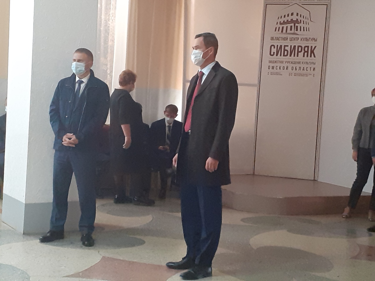 «Такая добрая была»: Омск душевно попрощался с бывшим вице-губернатором Вижевитовой – фото
