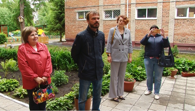 Дмитрий Сахань и Павел Корольков приняли участие в акции в честь Дня защиты детей Дмитрий Сахань и Павел Корольков приняли участие в акции в честь Дня защиты детей