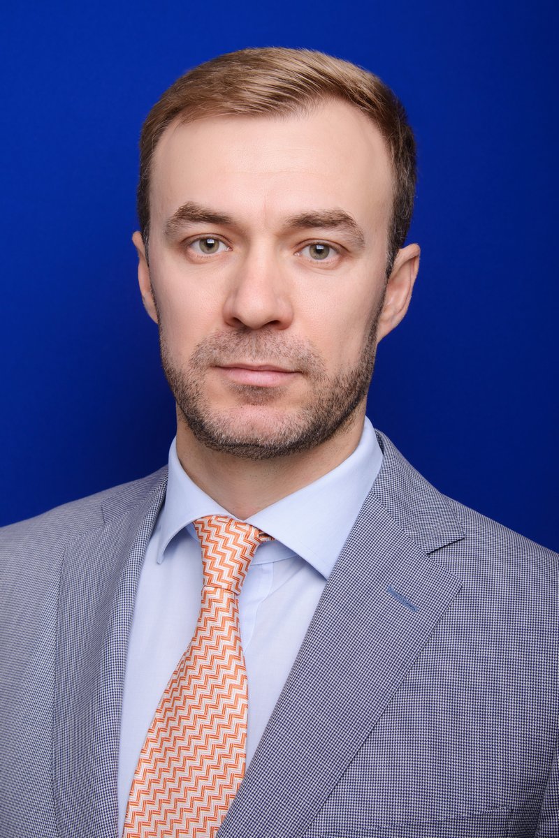 Гендиректором компании «Титан» назначили земляка омского губернатора Буркова Гендиректором компании «Титан» назначили земляка омского губернатора Буркова