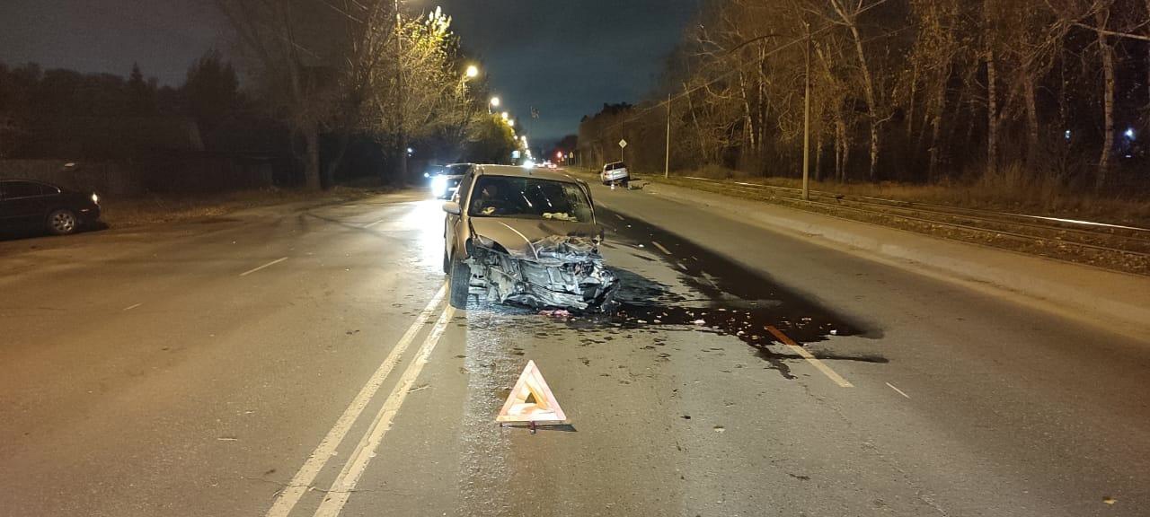 Появились подробности ужасающей аварии машин с оторванными колесами в Омске Появились подробности ужасающей аварии машин с оторванными колесами в Омске