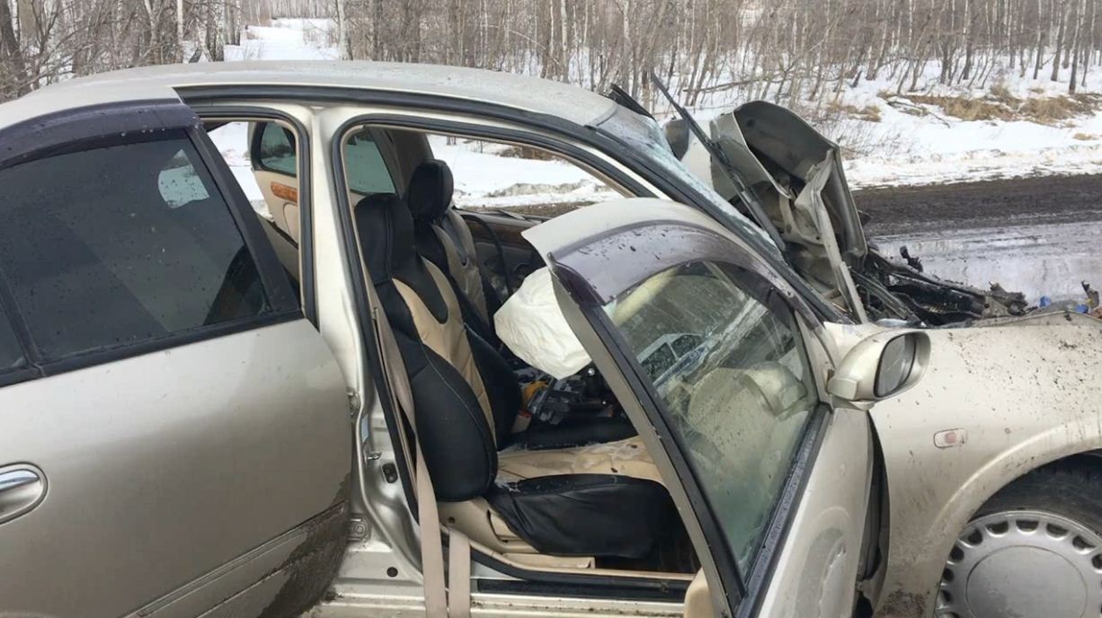 Появилось видео последствий ДТП в Омской области, где погибла 5-летняя девочка Появилось видео последствий ДТП в Омской области, где погибла 5-летняя девочка