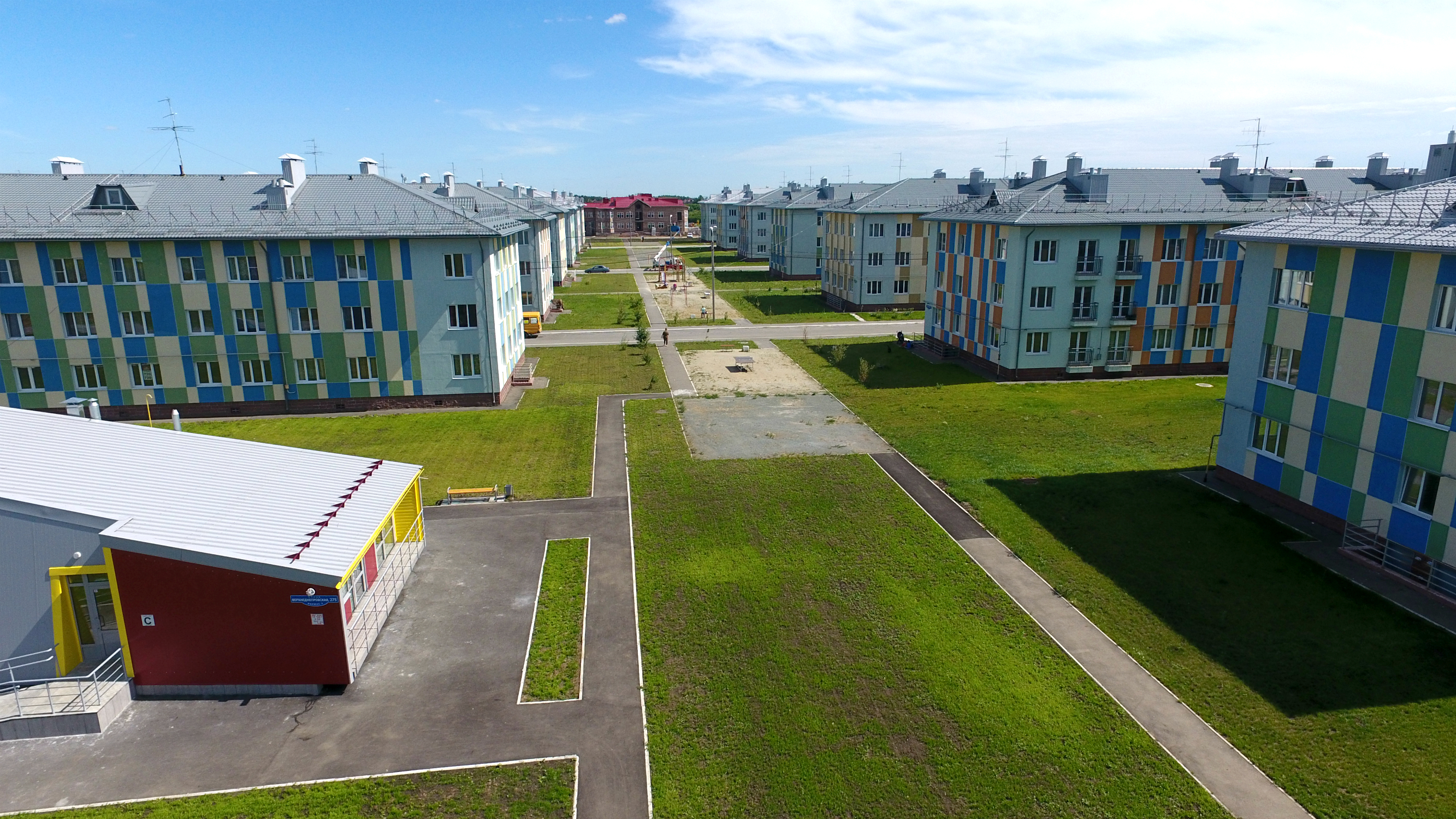 В новом микрорайоне Омска уже достраивают детский сад В новом микрорайоне Омска уже достраивают детский сад