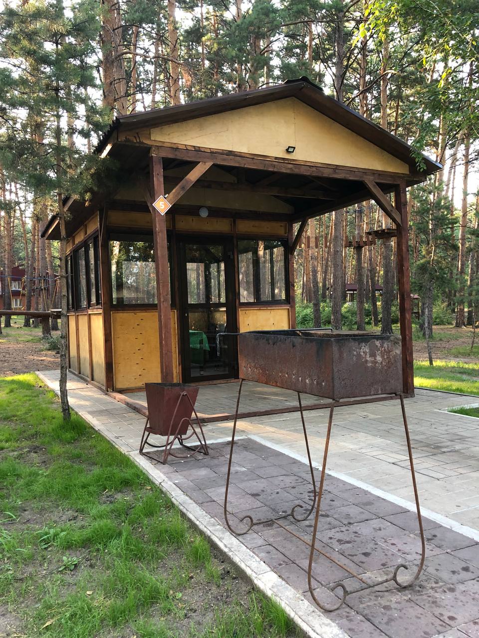 Загородный отель «Сказка» Загородный отель «Сказка»
