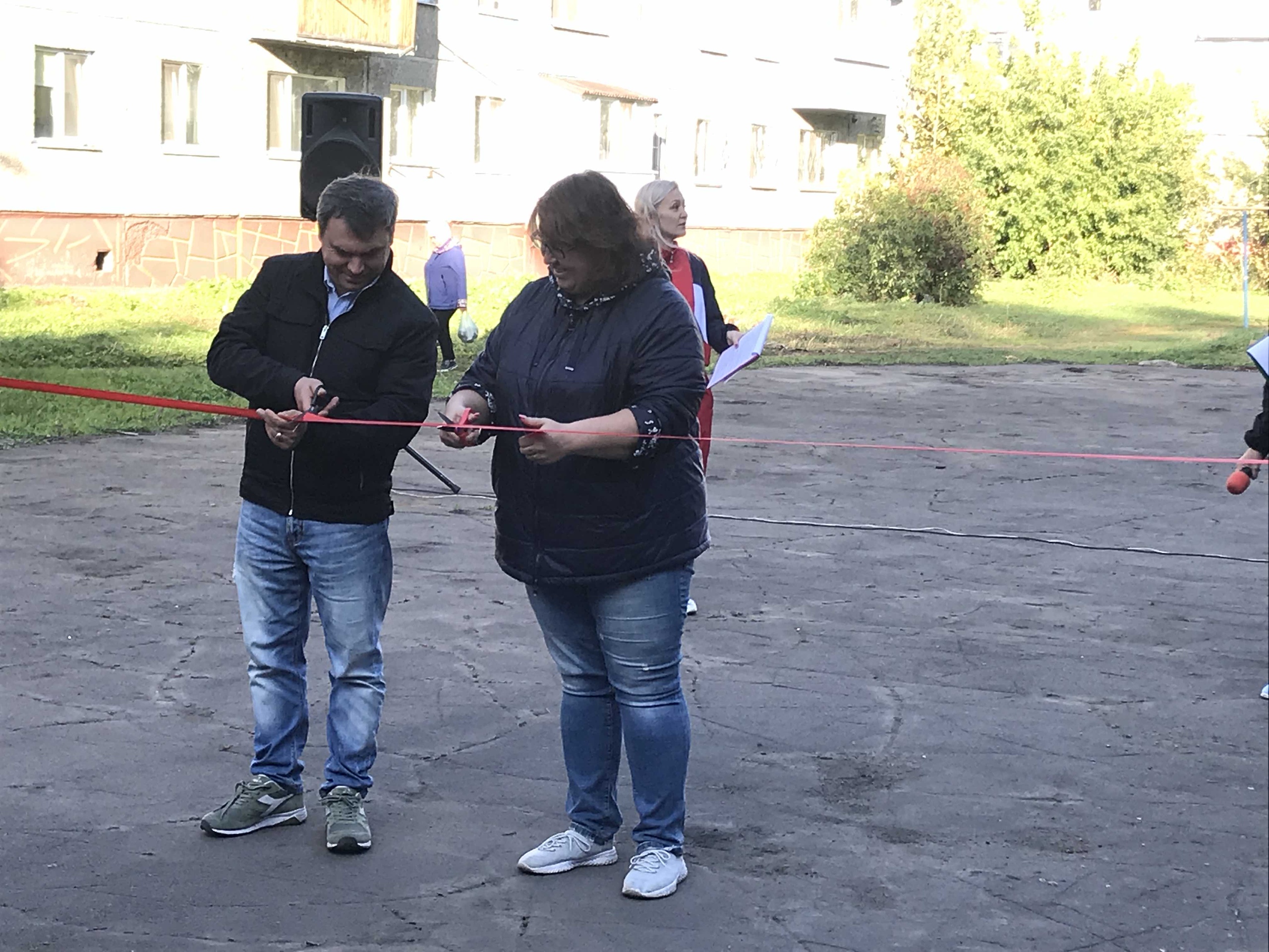 В Октябрьском округе появилась новая воркаут-площадка В Октябрьском округе появилась новая воркаут-площадка
