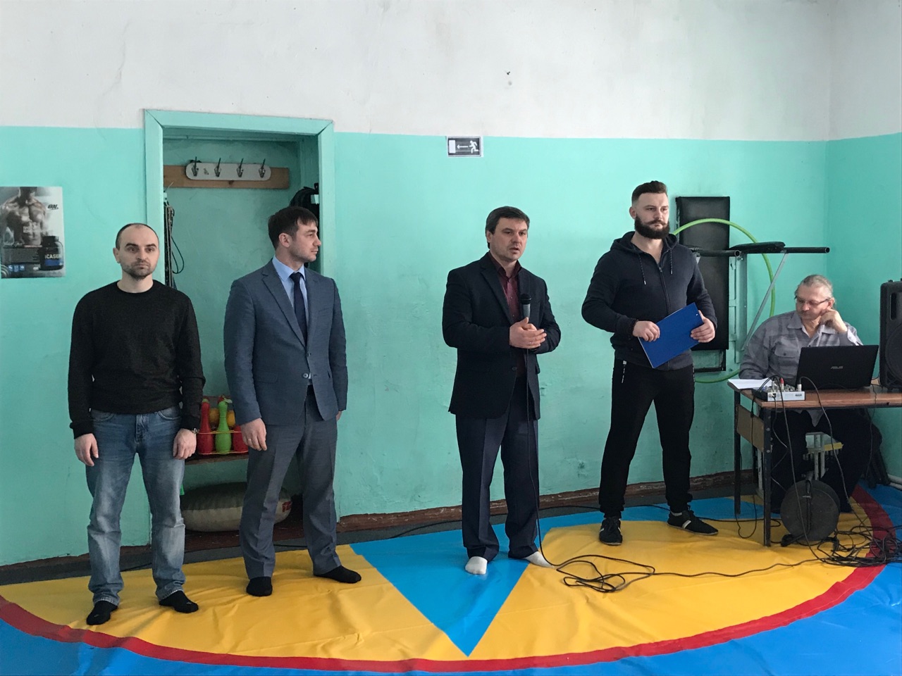 В поселке Волжский открыли секцию по дзюдо и тренажерный зал В поселке Волжский открыли секцию по дзюдо и тренажерный зал