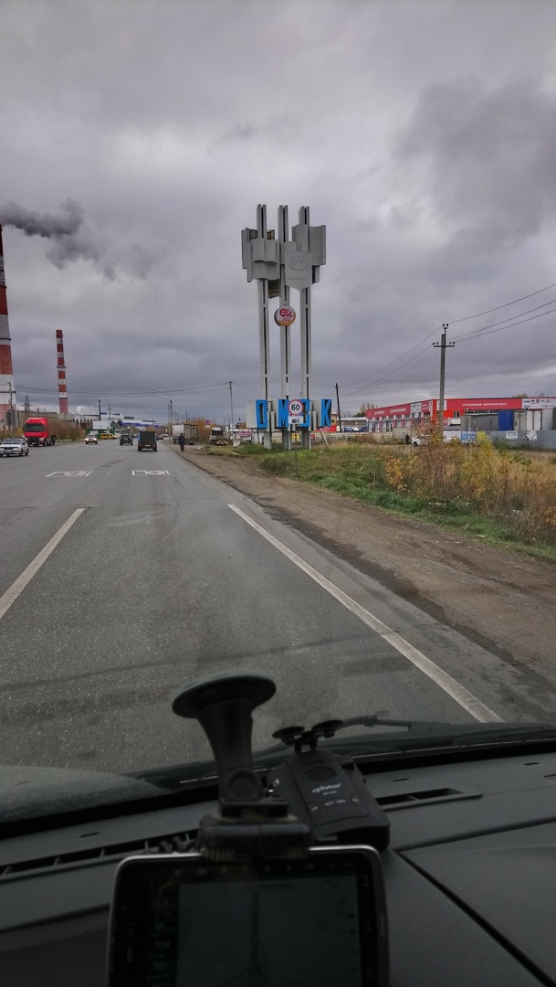 Дальнобойщик заснял первый снег под Омском