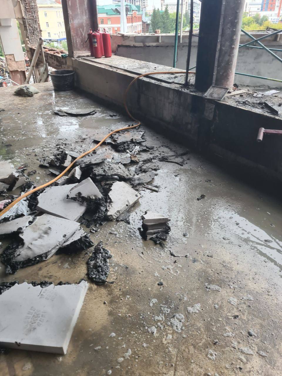 Появились кадры после пожара в омском СКК имени Блинова Появились кадры после пожара в омском СКК имени Блинова