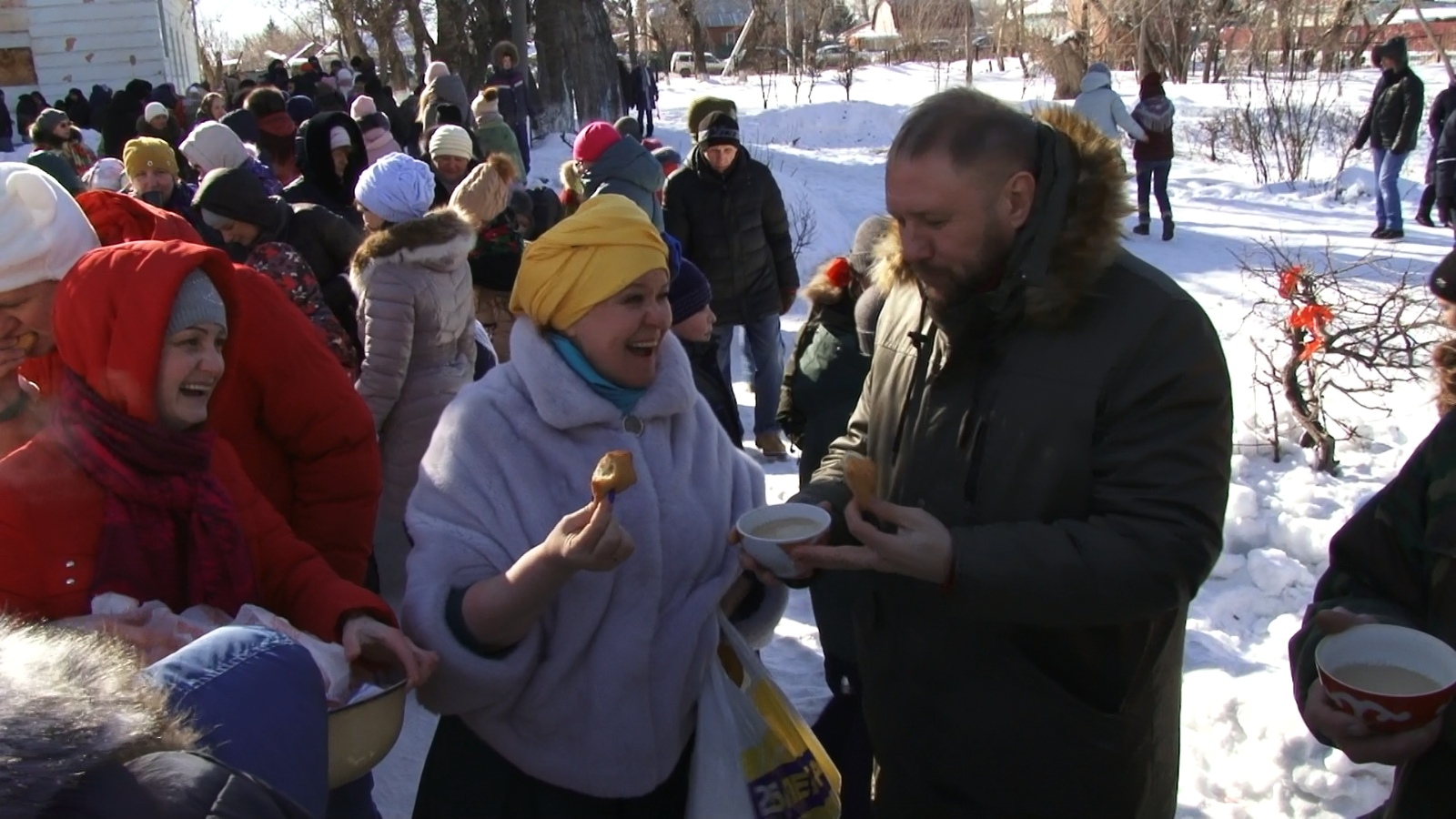 Народным гуляниям в центре Омска Ткачук предпочел Масленицу на Московке Народным гуляниям в центре Омска Ткачук предпочел Масленицу на Московке