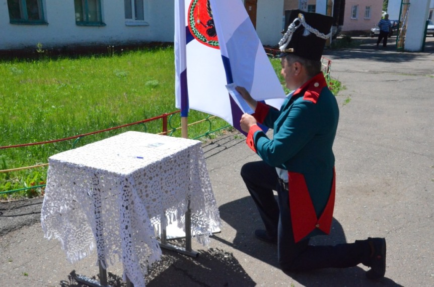Стрельба из лука, пушечный залп и  ароматные калачи – что ждет туристов в гостеприимном Калачинске?