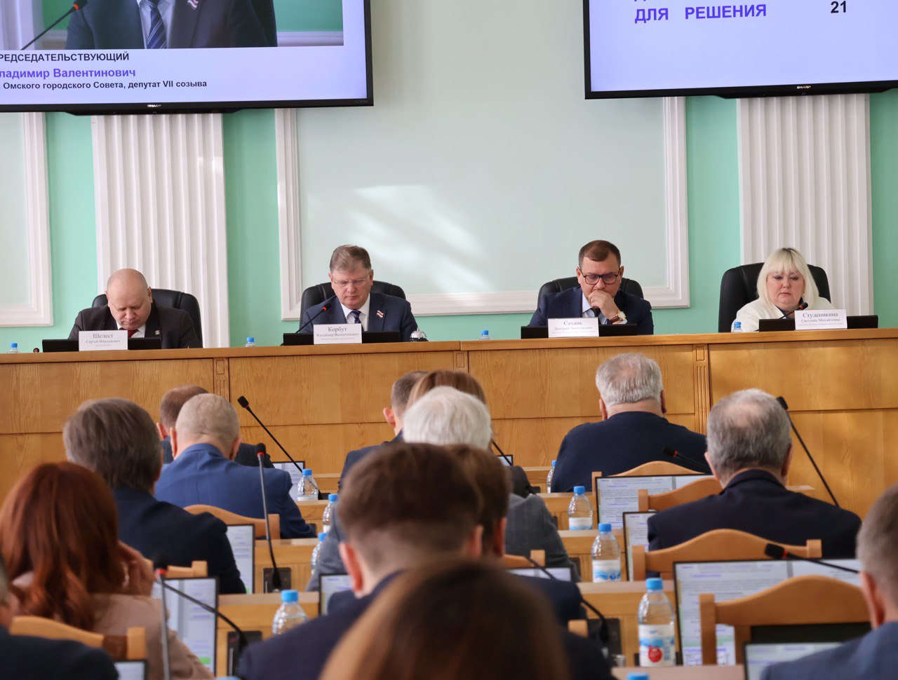 Омские депутаты одобрили инициативу о росте штрафов за незаконные ларьки Омские депутаты одобрили инициативу о росте штрафов за незаконные ларьки