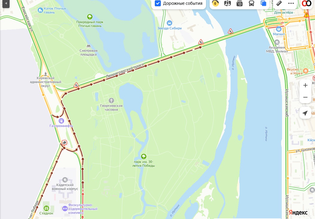 В Омске утром после закрытия Ленинградского моста скопилась мощная пробка