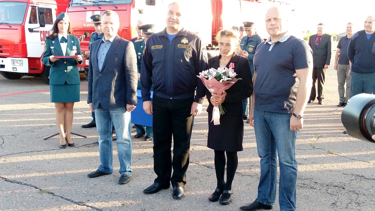 Глава МЧС России Владимир Пучков подарил Омску пожарные машины и снегоходы Глава МЧС России Владимир Пучков подарил Омску пожарные машины и снегоходы