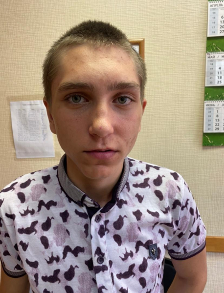 В Омске уже пять дней разыскивают сбежавшего детдомовца В Омске уже пять дней разыскивают сбежавшего детдомовца