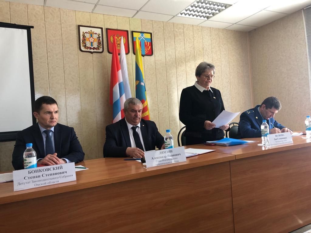 Глава Исилькульского района отчитался о работе в 2018 году