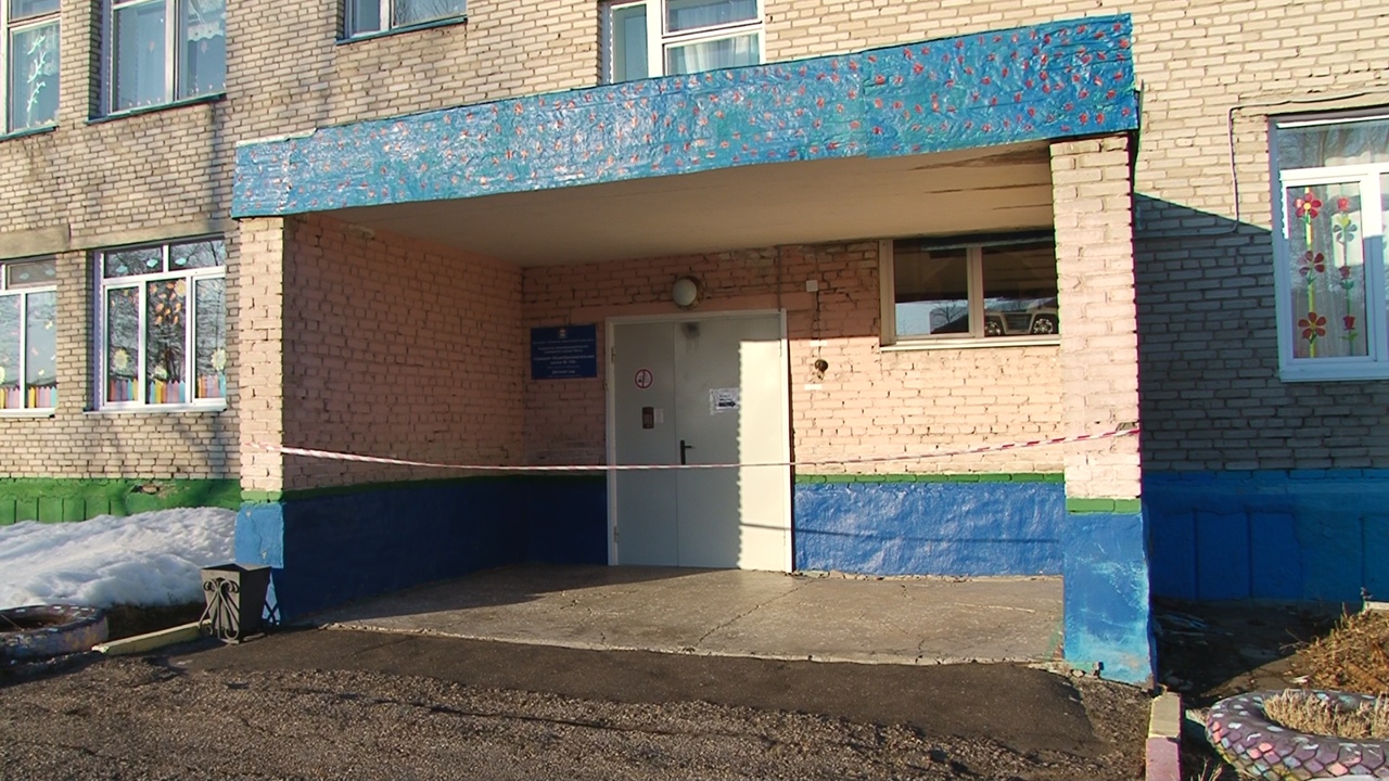 Омский депутат Ткачук настаивает на экстренном ремонте детсада в поселке Светлом Омский депутат Ткачук настаивает на экстренном ремонте детсада в поселке Светлом
