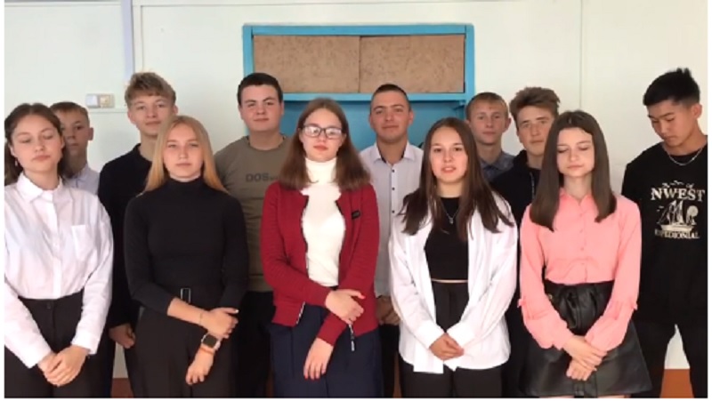 Ученики школы в Омской области ответили на поздравление своего учителя – участника СВО Ученики школы в Омской области ответили на поздравление своего учителя – участника СВО