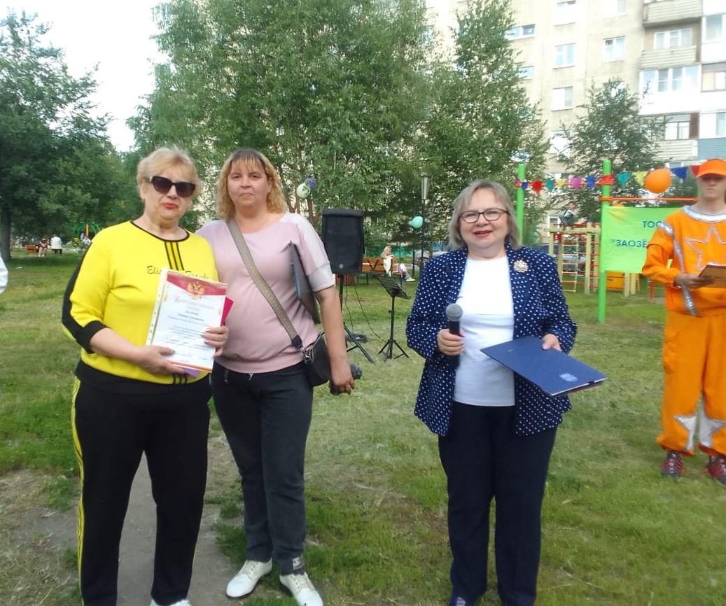 Депутат Дмитрий Сахань помог омским КТОСам с праздничными мероприятиями ко Дню города