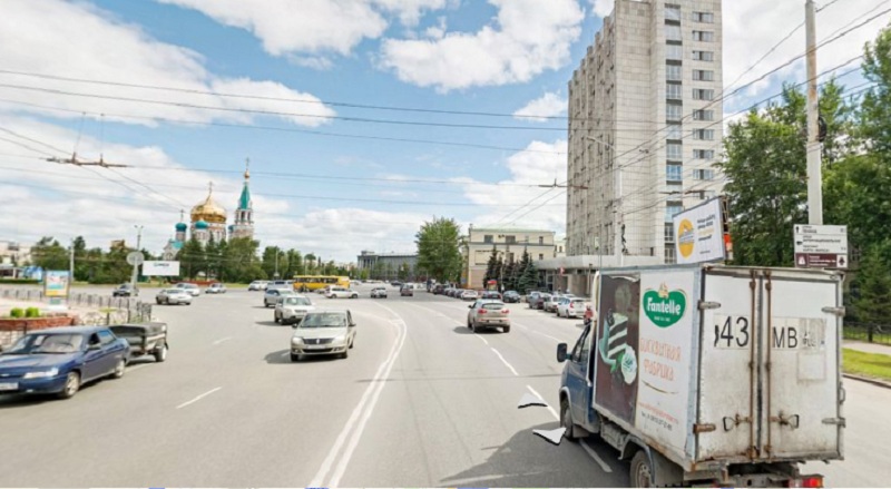 Скрин: yandex.ru/maps В центре Омска изменили схему движения автотранспорта