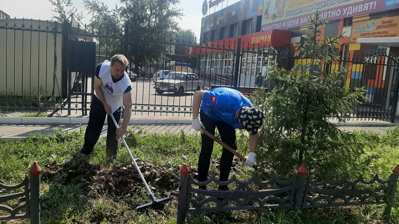 Омские единороссы помогают в преображении города по федеральному проекту