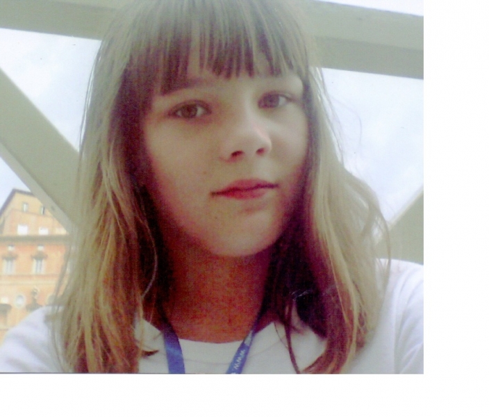 В Омске уже пять суток ищут пропавшую 14-летнюю школьницу
