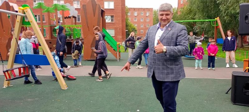 «Единая Россия» помогает благоустроить Омск «Единая Россия» помогает благоустроить Омск