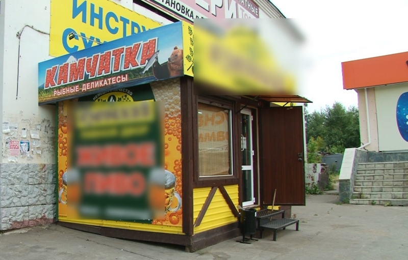 «Твой асфальт, как в войну окопы, мы калечим руки и стопы». Омичка борется с проблемами двора при помощи стихов «Твой асфальт, как в войну окопы, мы калечим руки и стопы». Омичка борется с проблемами двора при помощи стихов